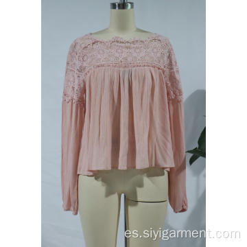 Blusa de mujer de manga larga con cuello de encaje